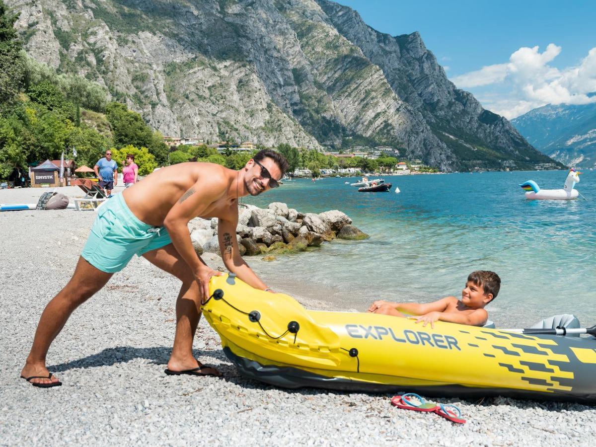Hotel Leonardo Da Vinci Limone sul Garda Esterno foto