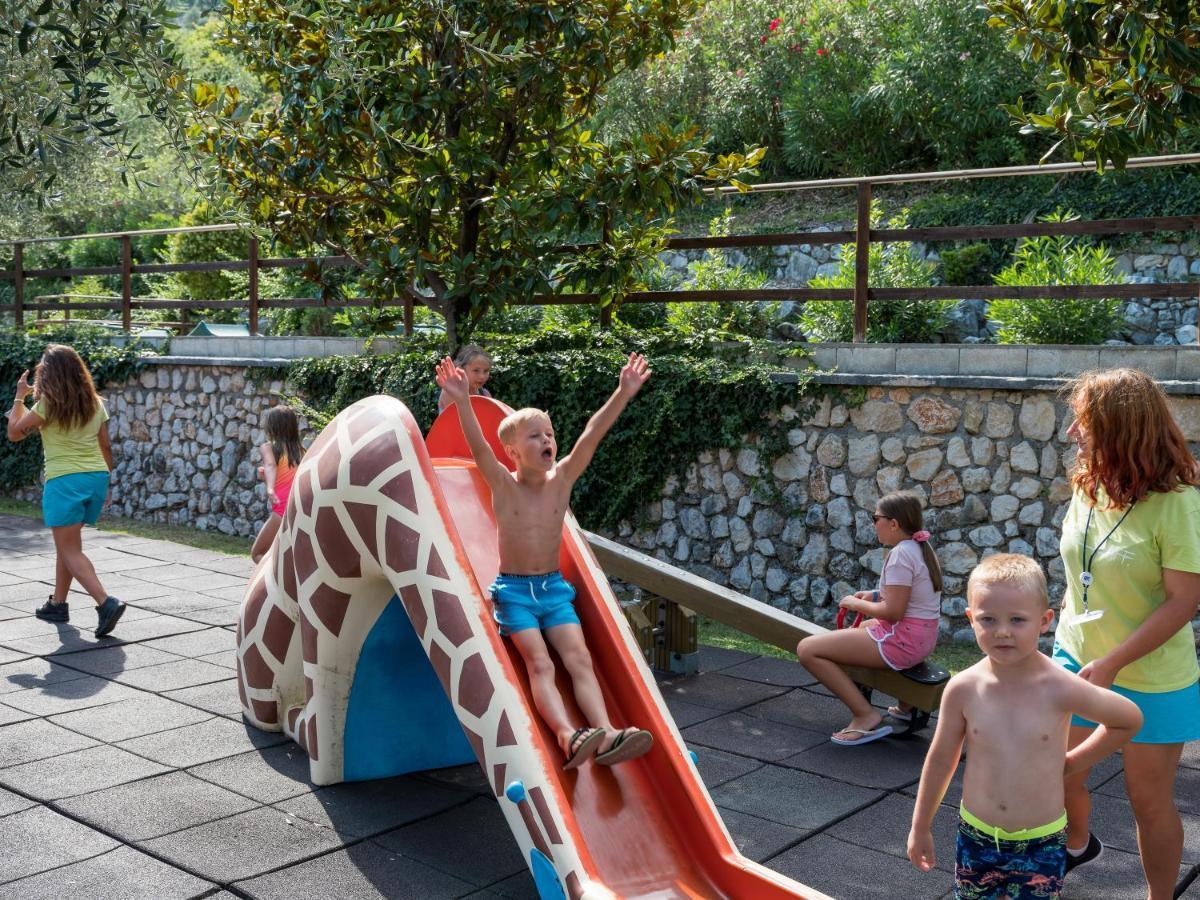 Hotel Leonardo Da Vinci Limone sul Garda Esterno foto