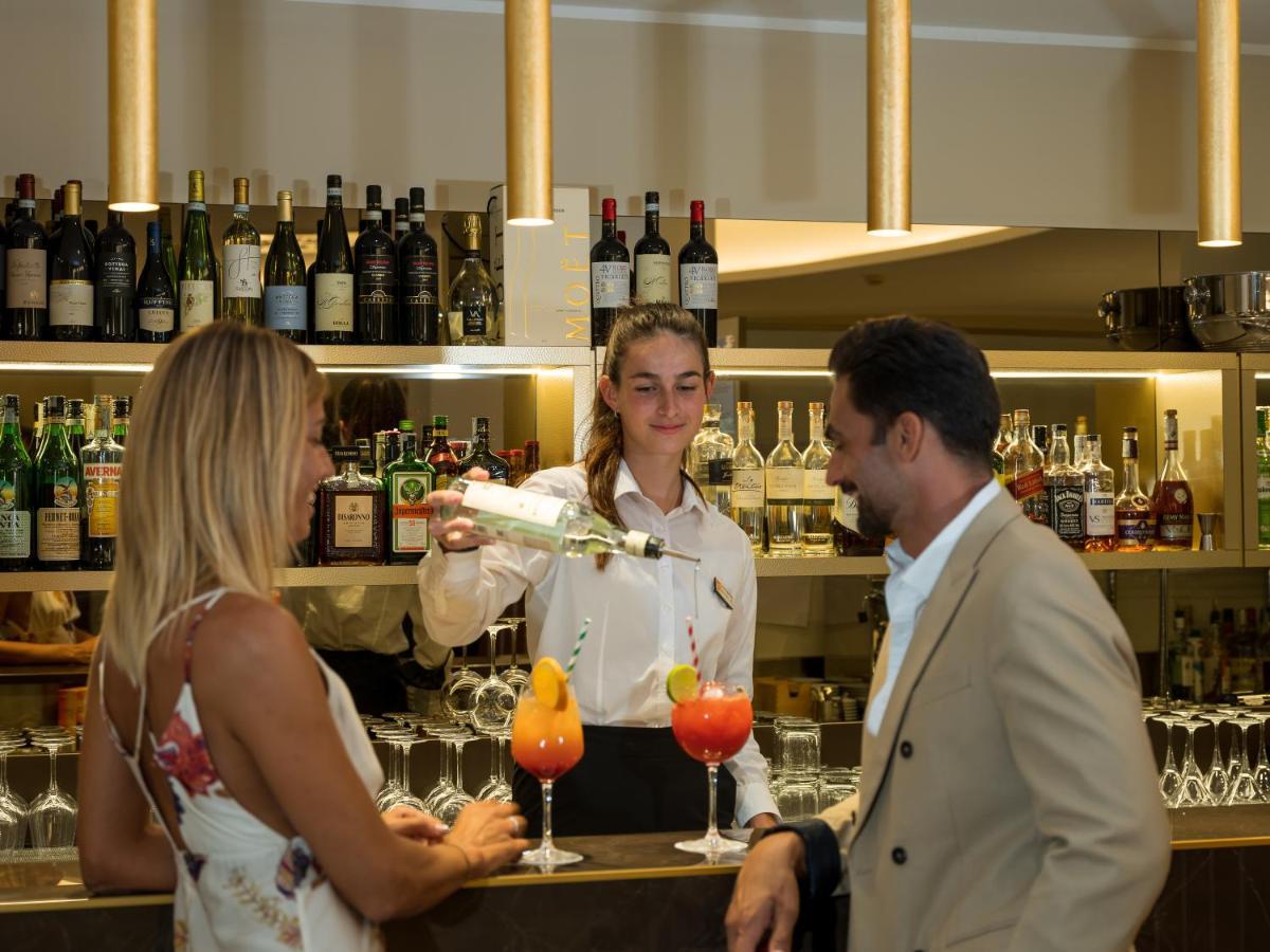 Hotel Leonardo Da Vinci Limone sul Garda Esterno foto